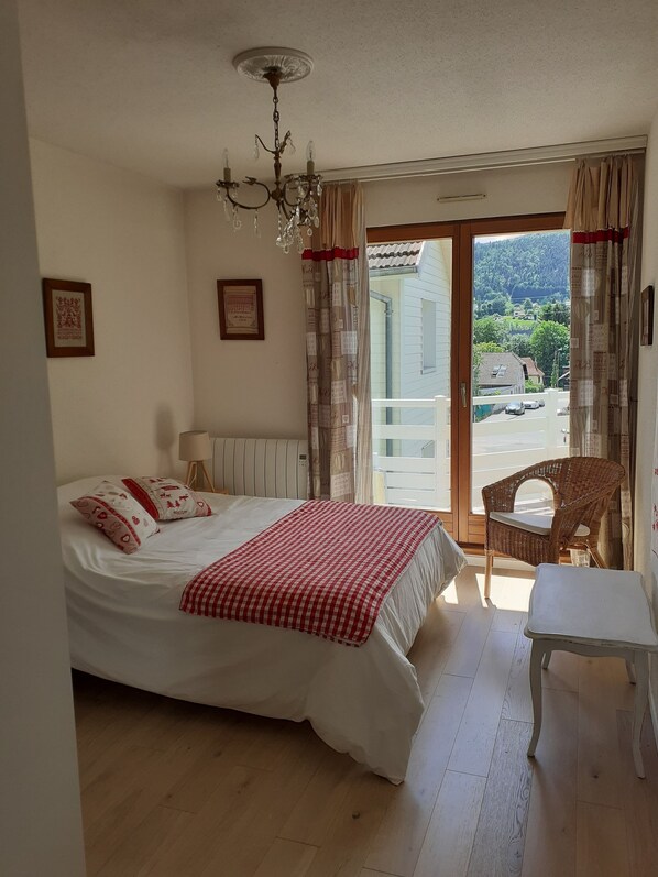 2 bedrooms, free WiFi, bed sheets