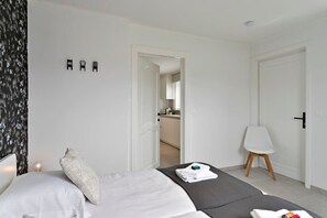 3 soverom, strykejern/-brett, wi-fi og sengetøy