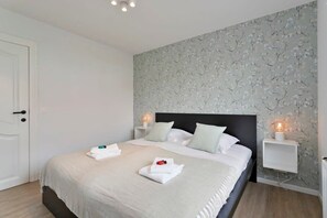 3 sovrum, strykjärn/strykbräda, wi-fi och sängkläder