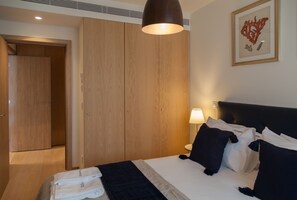 1 bedroom, iron/ironing board, free WiFi, bed sheets - FLH Marquês Homey Apartment (Lisbon)