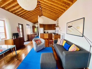 DVD player, books, music library, video library