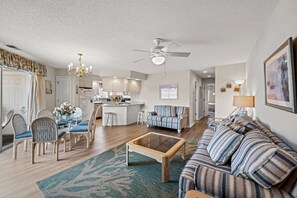 Smart TV, DVD player