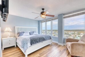 3 bedrooms, free WiFi - Sea Marsh I 1001-Oceanfront 3BR/2.5BA condo in Cherry Grove (North Myrtle Beach)