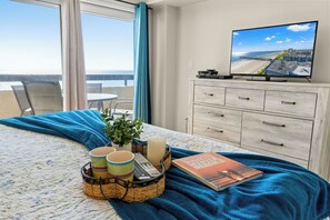 3 bedrooms, iron/ironing board, free WiFi