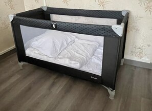 2 bedrooms, desk, iron/ironing board, travel crib