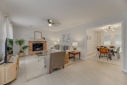 Coldstream Family Home | Near Lake Murray 3BR