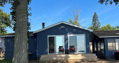 Bella Vista - Stunning modern Lakeshore home on Pokegama lake in Pine City, MN