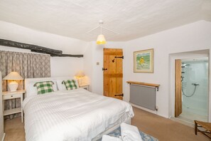 Casa de campo | 2 habitaciones, decoración personalizada y muebles diferentes 