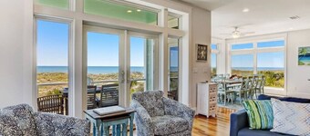 Mermaid Castle | Oceanfront Luxury Beach House | Rooftop Deck