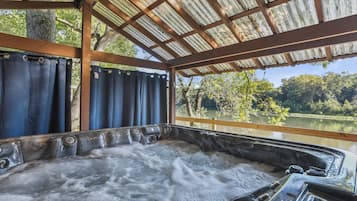室外 SPA 浴缸