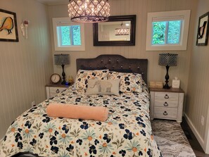 2 多间卧室、免费 WiFi、床单