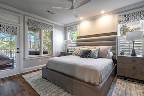 2 bedrooms, desk, iron/ironing board, WiFi