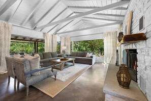 Smart TV, fireplace, DVD player, foosball - Country Home & Barn on Lone Man Creek, Wimberley (Wimberley)