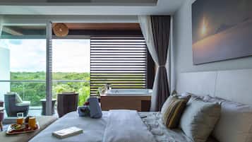 1 bedroom, desk, WiFi, bed sheets