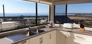 Refrigerador y microondas 