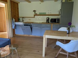 Microwave, coffee/tea maker, cookware/dishes/utensils