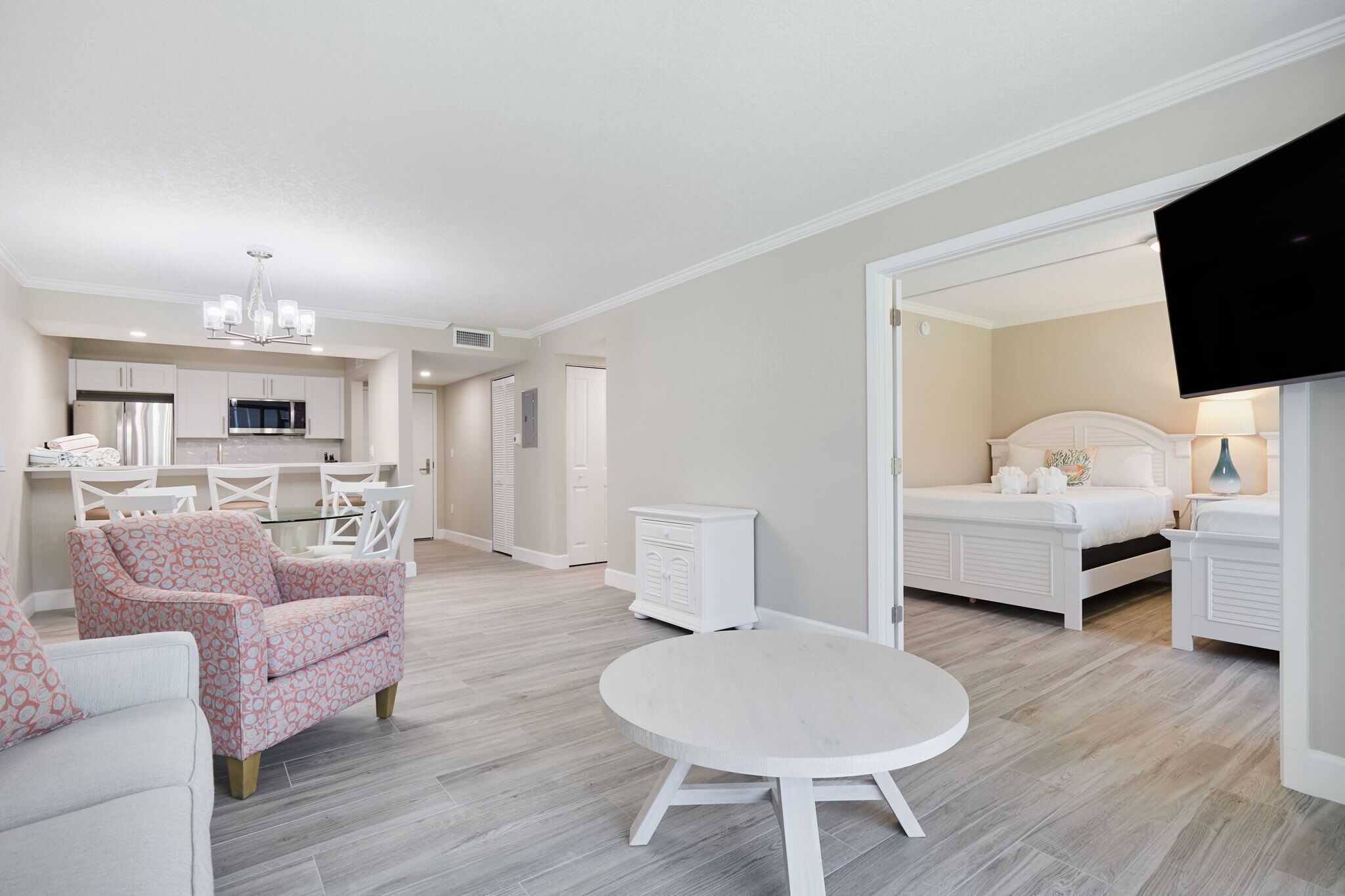 1 camera, ferro/asse da stiro, Wi-Fi