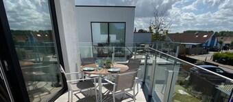 De Garnaal with parking by Interhome
