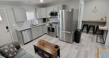 GOTL Strip Suite #2- Sunset Vacation Rentals