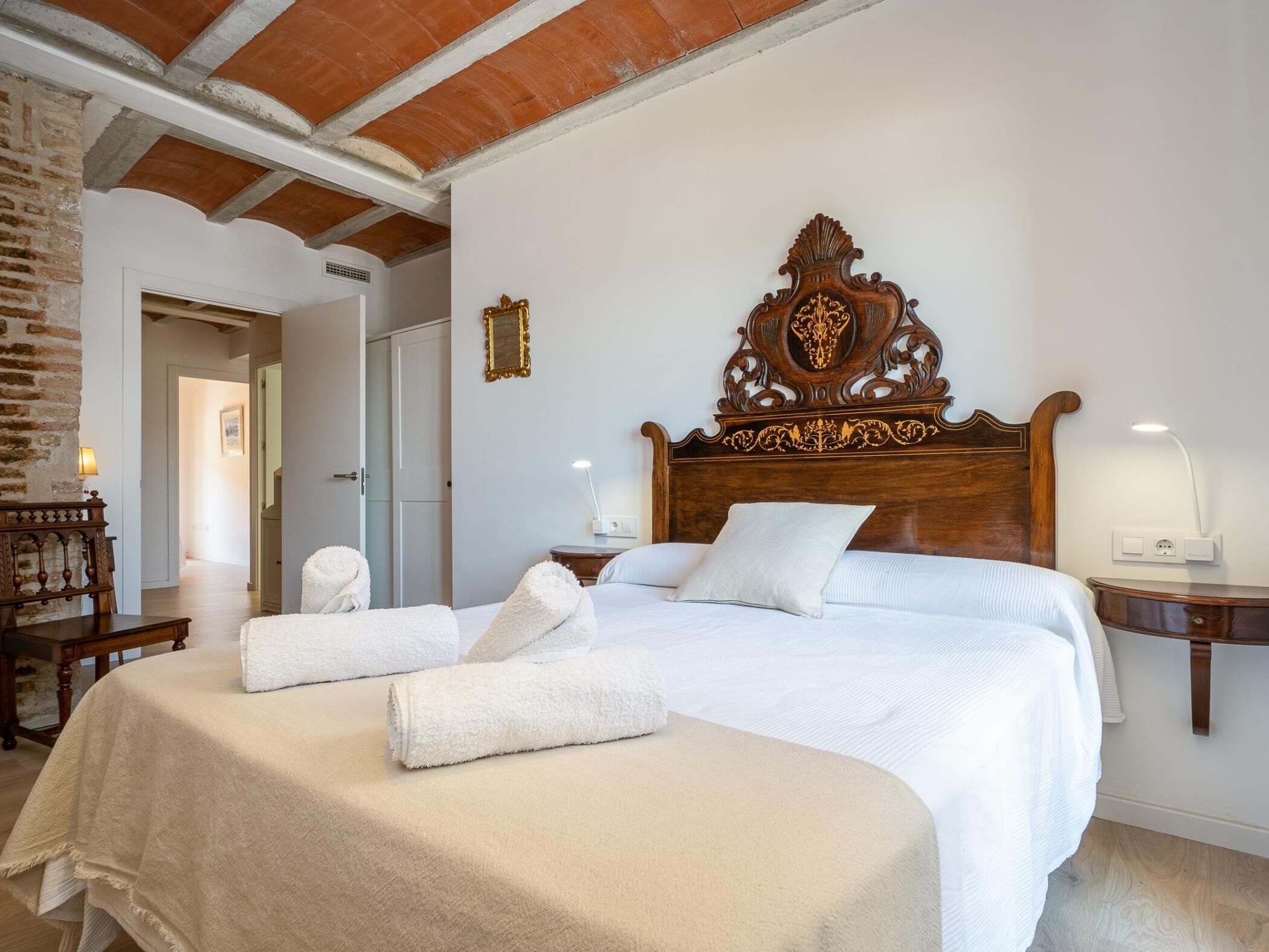 2 chambres, fer et planche à repasser, accès Internet, draps fournis