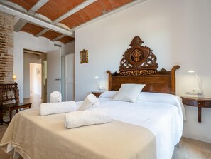 2 Schlafzimmer, Bügeleisen/Bügelbrett, Internetzugang, Bettwäsche