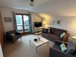 TV - Apartment approx. 50 sqm with balcony (Reit im Winkl)