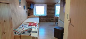 1 bedroom, WiFi, bed sheets