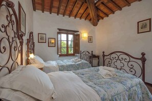 2 bedrooms, free WiFi