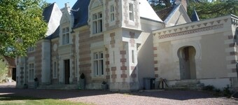 Spacious lodging in Touraine, 8 ppl, private garden, tranquility