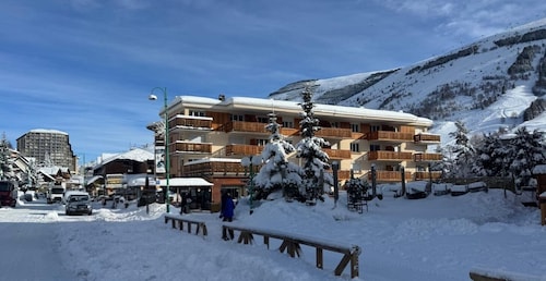 Beautiful apartment of 53m² located in the heart of the resort for 6/8 people