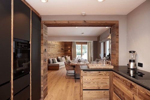 Hahnenkamm Suite Deluxe  Ski-In Ski-Out