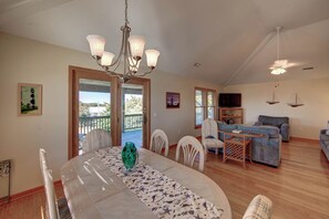 Televisión y futbolito