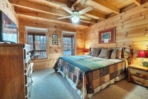 2 bedrooms, free WiFi, bed sheets - CEDAR KNOB - 2 bdrm/2 bath, screened patio, wood fireplace (Townsend)