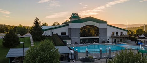 Indoor pool, outdoor pool
