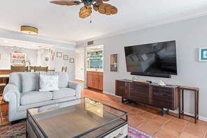 Televisión, tenis de mesa y libros 