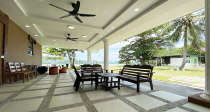 OYO Home 90319 Ambong Bay Resthouse Homes