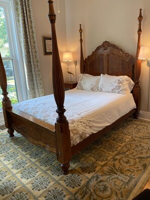 1 chambre, bureau, fer et planche à repasser, accès au Wi-Fi (inclus)