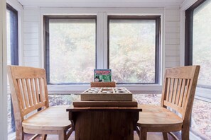 Dining - Watauga River Cottage in Johnson City, TN! (Johnson City)
