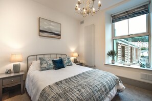 1 chambre, fer et planche Ă repasser, Wi-Fi gratuit, draps fournis
