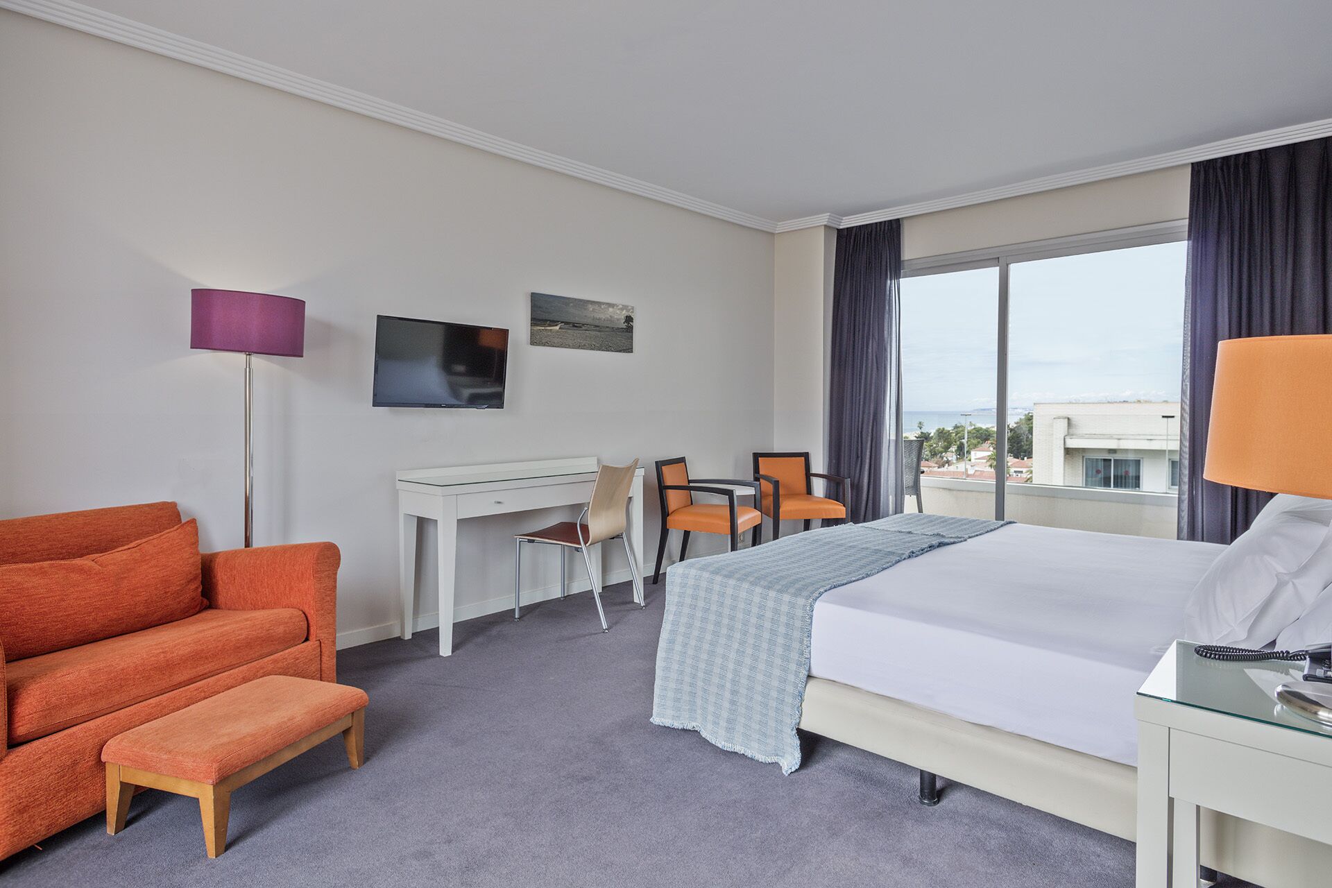 1 bedroom, down duvets, minibar, in-room safe