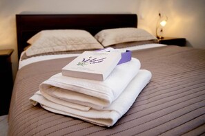 3 chambres, Wi-Fi gratuit, draps fournis