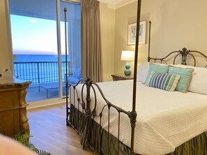 4 bedrooms, iron/ironing board, travel cot, free WiFi