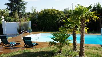 Piscine extérieure, piscine chauffée