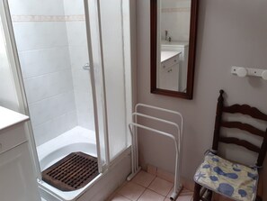 Shower, hair dryer