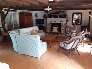 Smart TV, DVD player