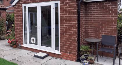 Rose View - Modern Detached Bungalow