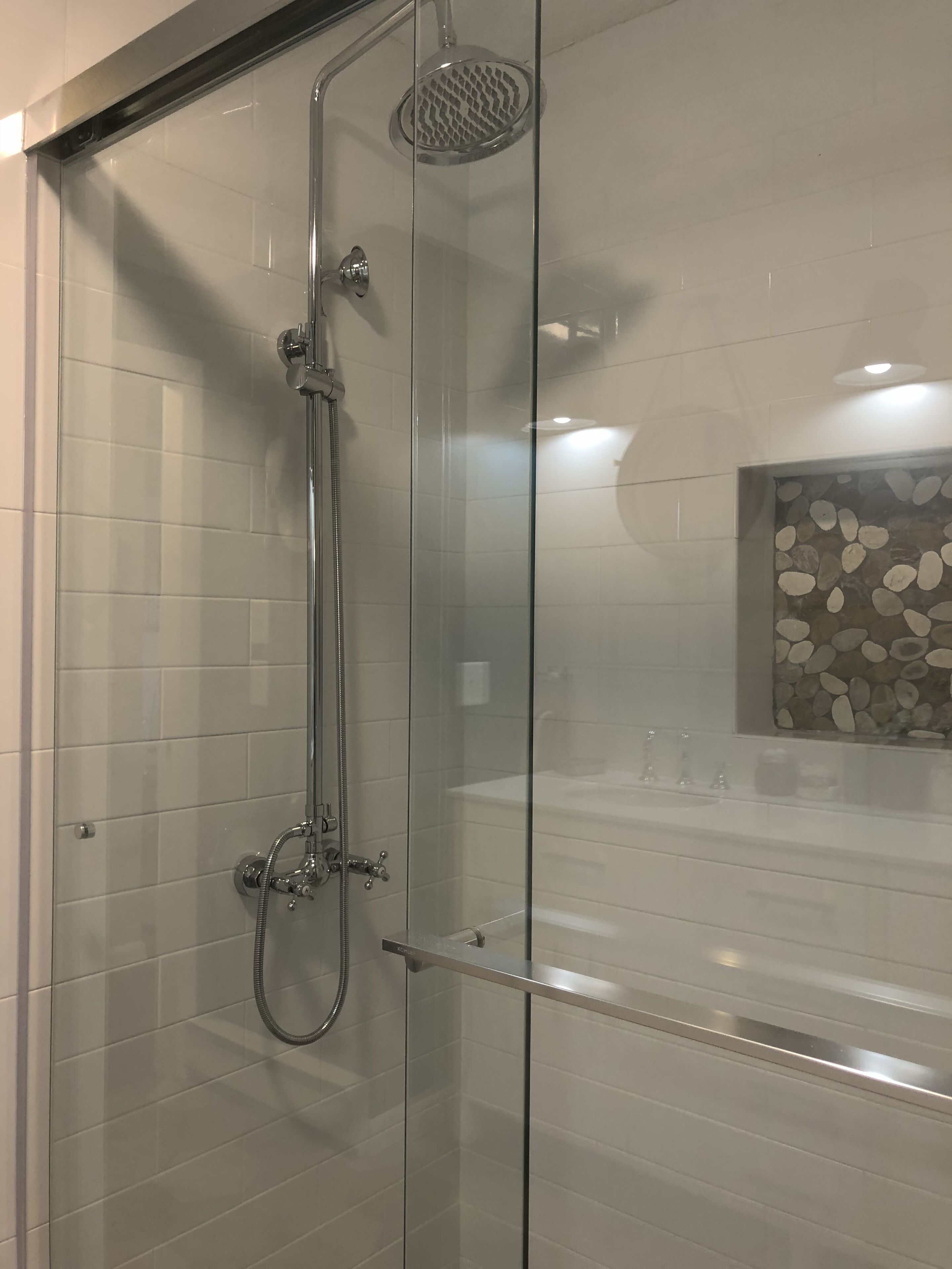 Combined shower/tub, hair dryer, towels, soap