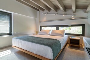 2 makuuhuonetta, silitysrauta/-lauta, vauvan matkasänky, ilmainen Wi-Fi