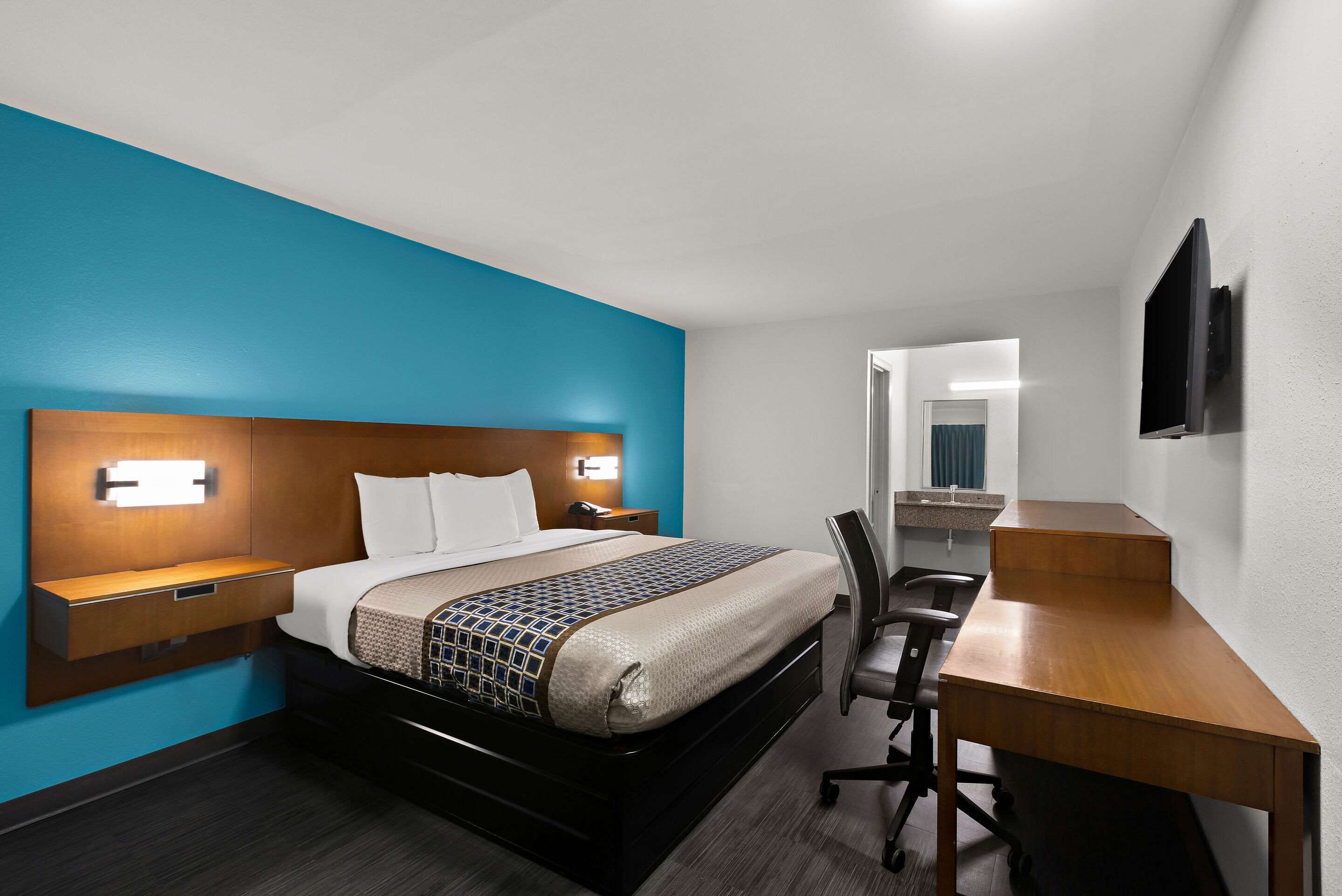 Standard Room, 1 King Bed, Non Smoking