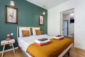 1 bedroom, iron/ironing board, free WiFi, bed sheets